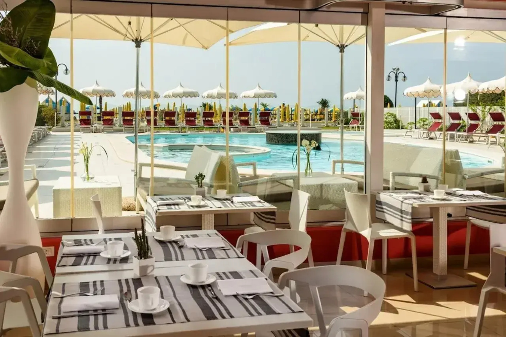 Baia del Mar Beach Boutique Hotel