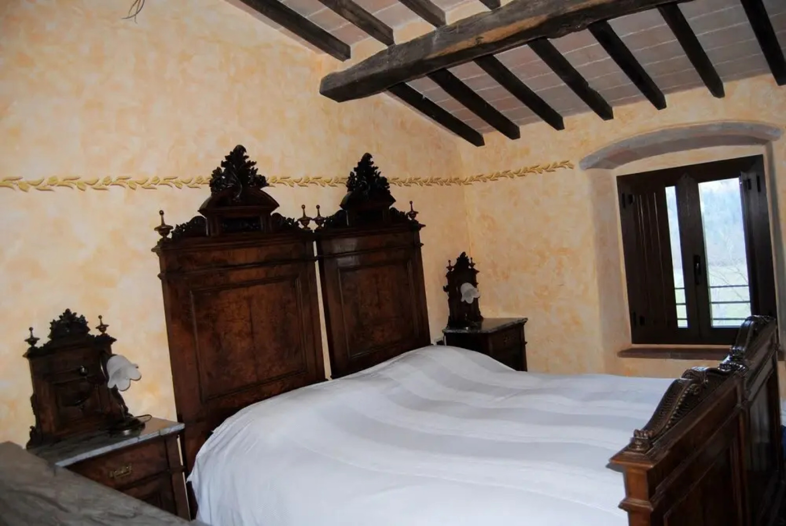 Apartment With 3 Bedrooms in Caprese Michelangelo, With Pool Access