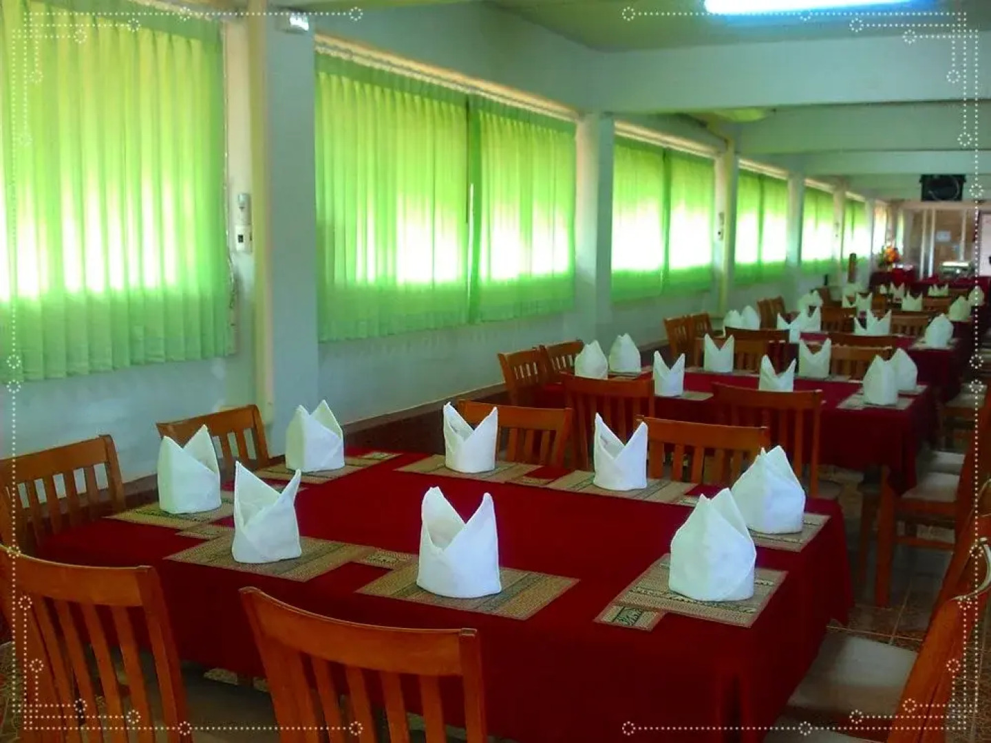 Khao Saming Paradise Resort