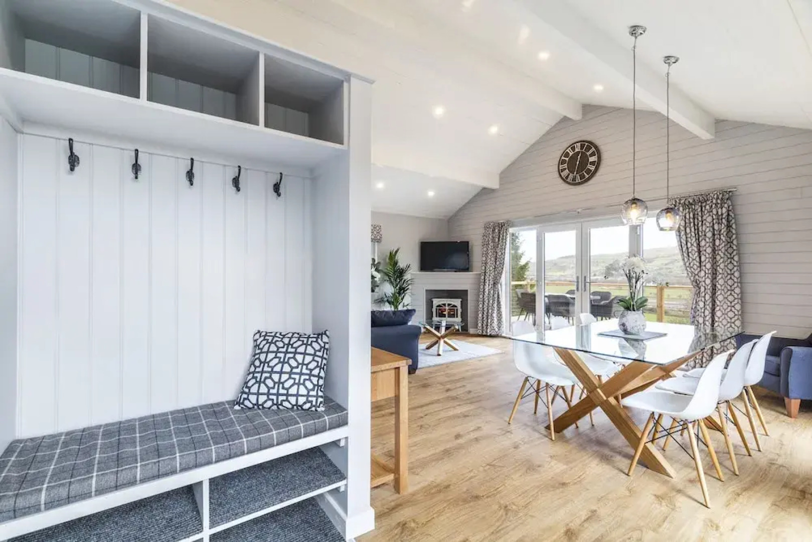 Throstle Nest Farm Lodges