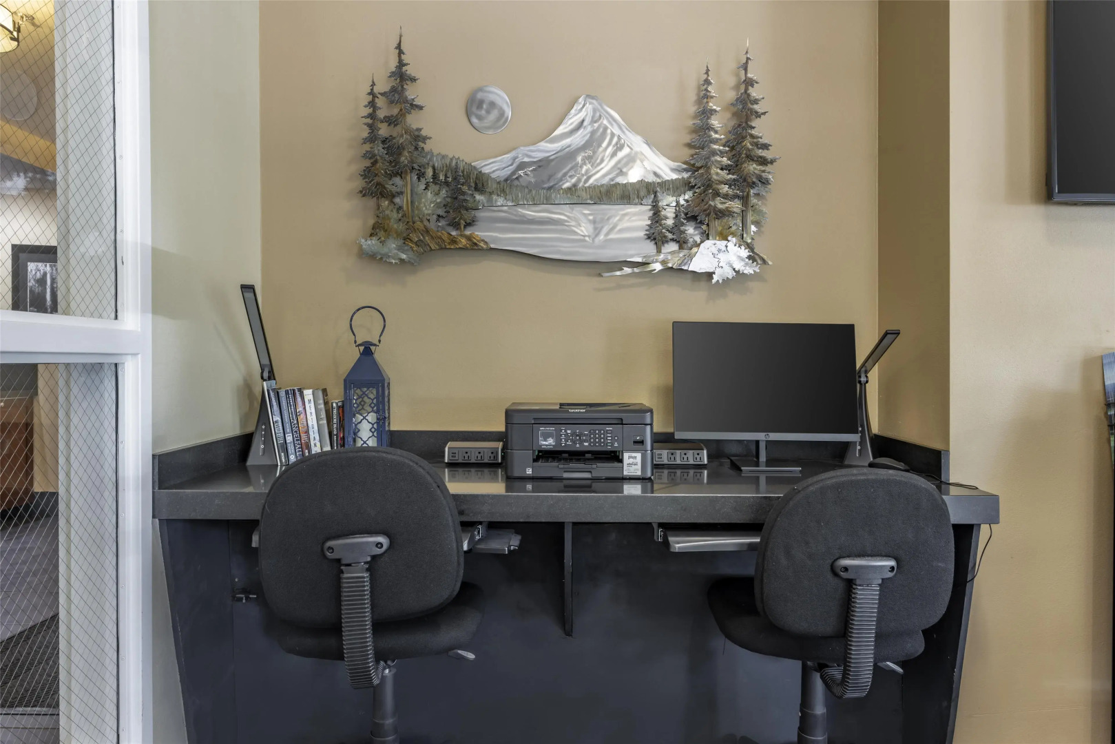 Best Western Plus Columbia River Inn