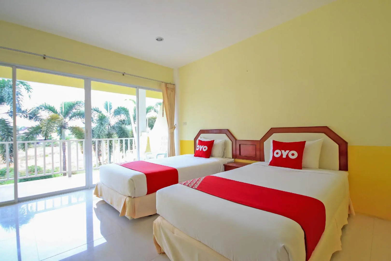 Phuket Airport Sonwa Resort