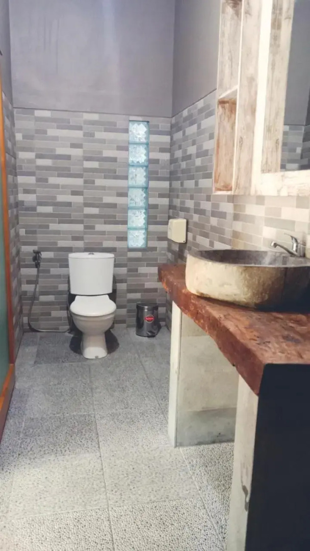 Surf Retreat Villa Sari