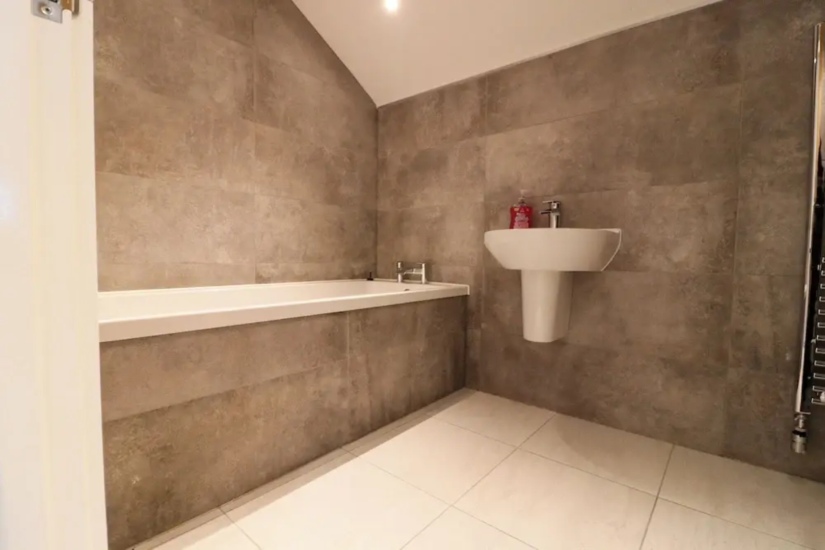 Northumberland Luxury Stays - The Gavel