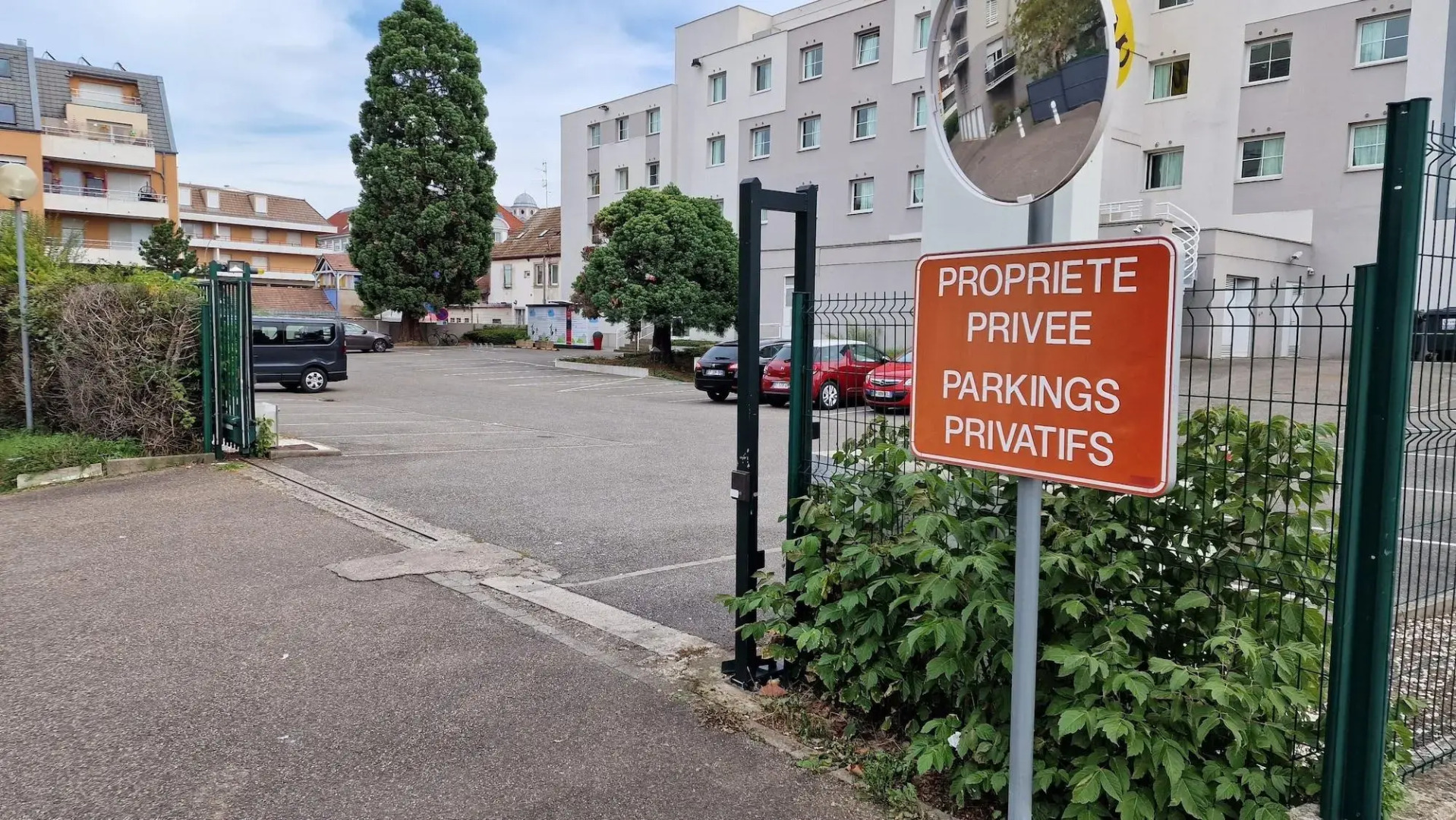 ibis Strasbourg Aéroport Le Zenith