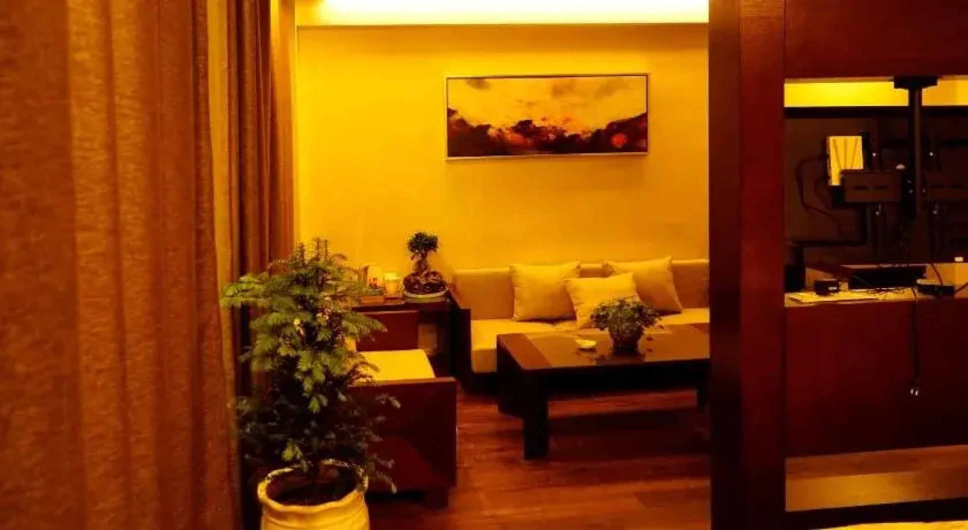 Kelly Business Hotel