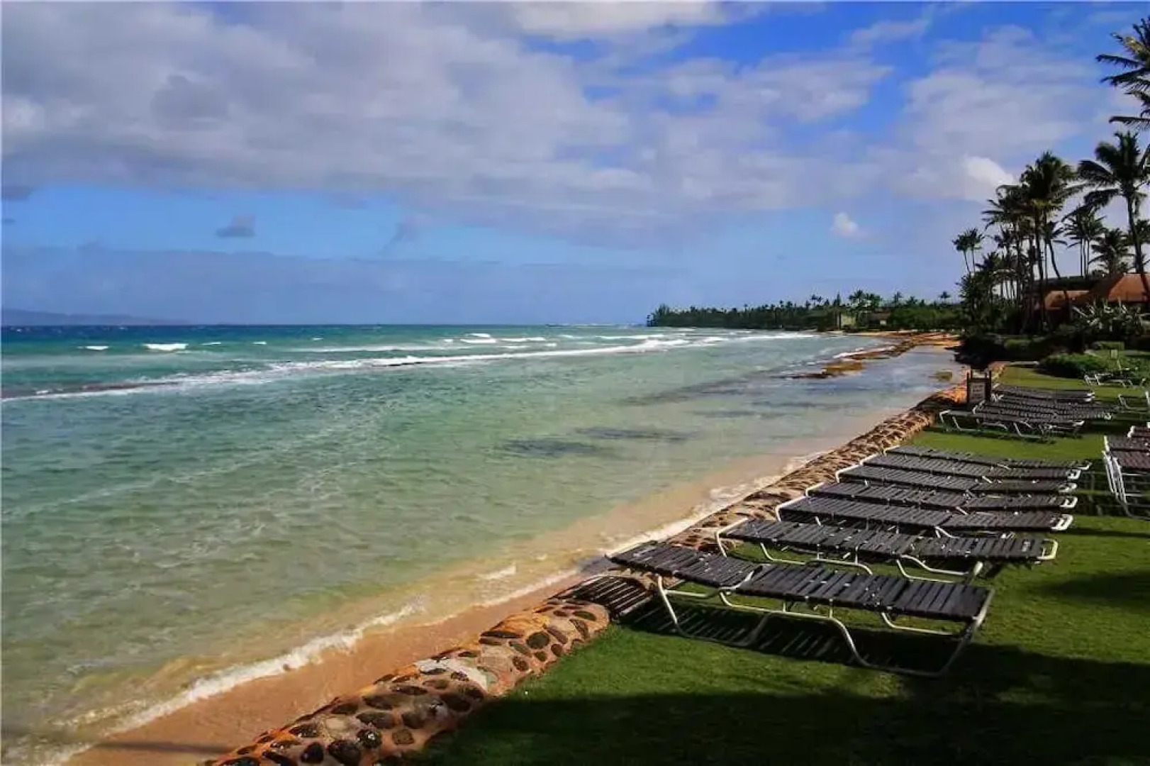 Papakea D304 by RedAwning