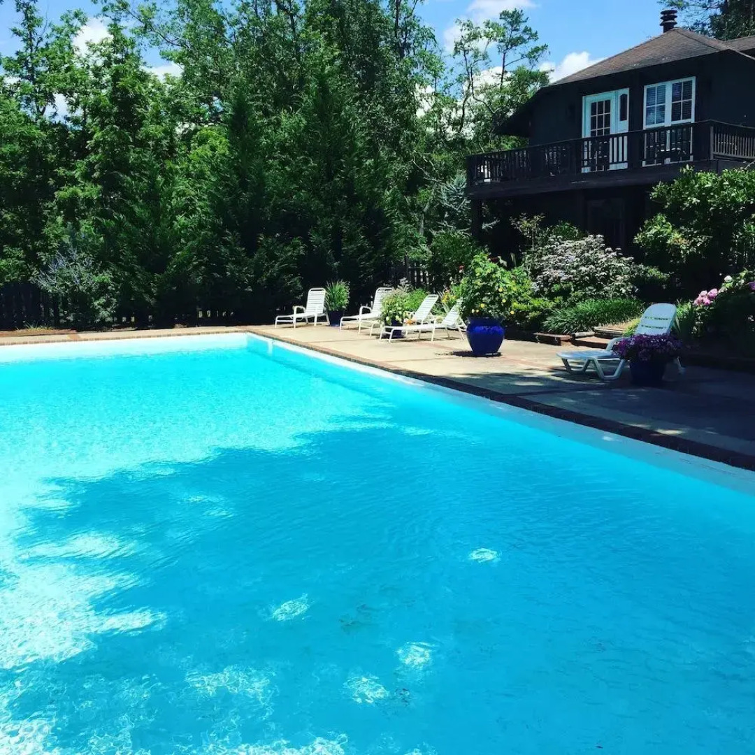 The Reynolds Mansion