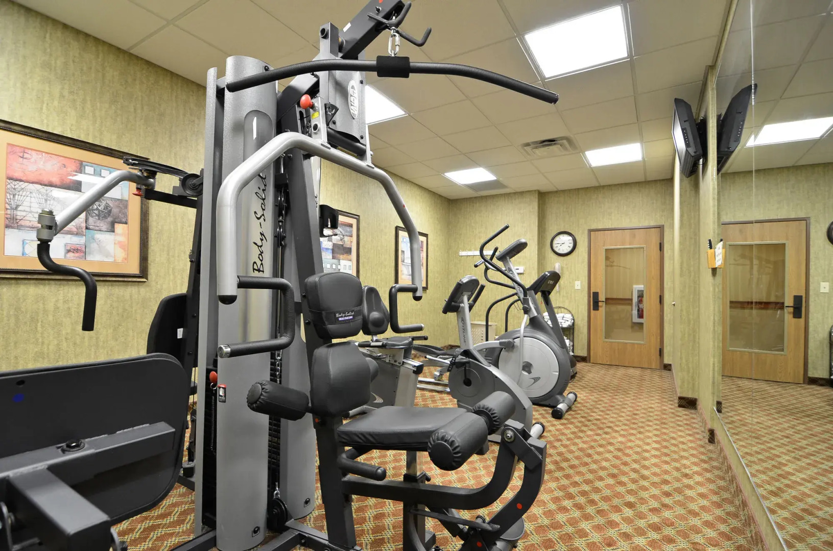 Best Western Plus Capital Inn