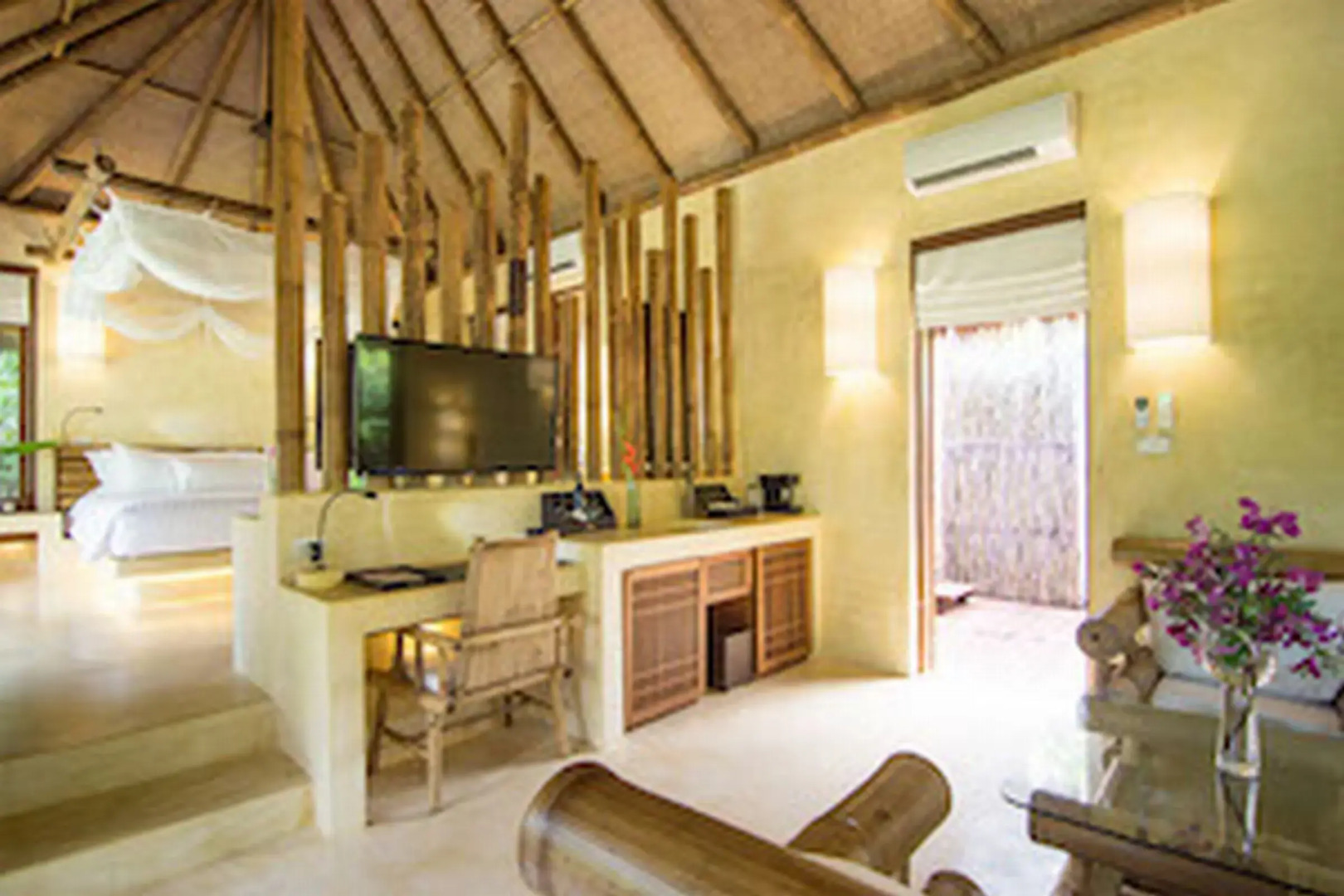 High Season Pool Villa & Spa