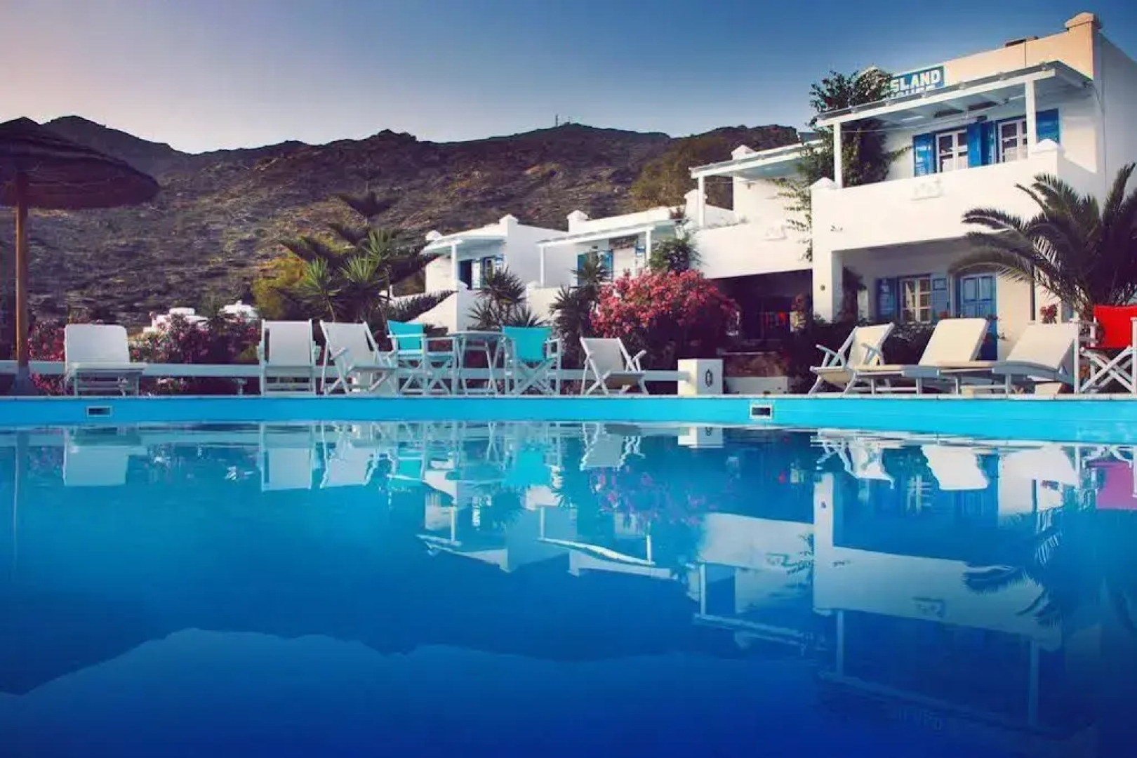 Island House Apartments