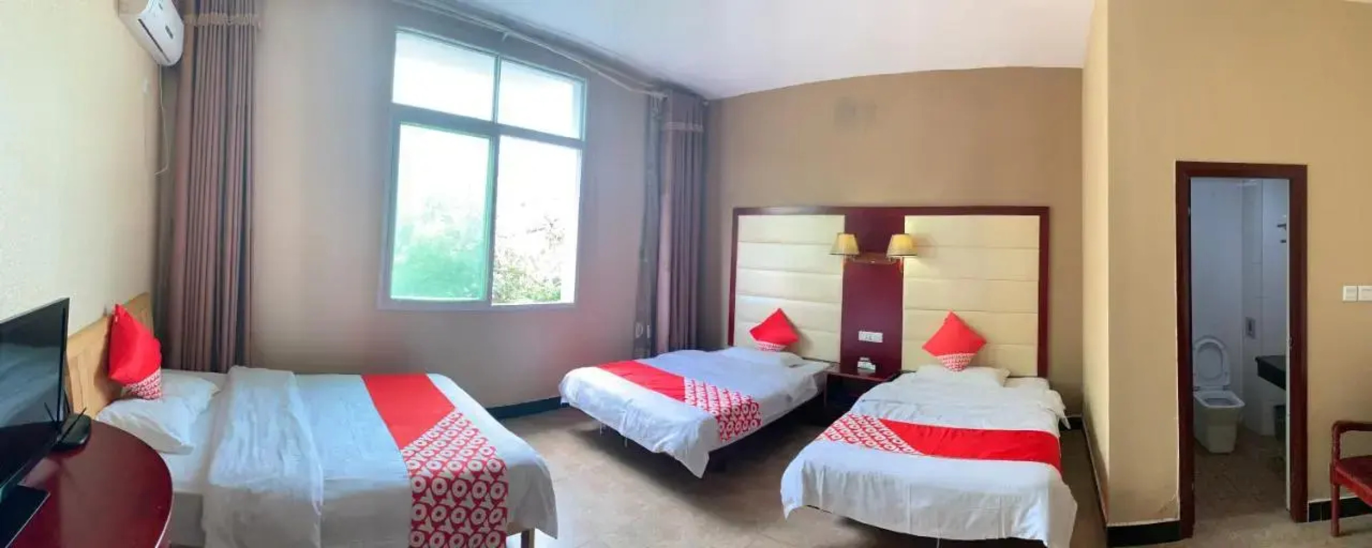 Xishuangbanna Aerial Garden Jinjiangnan Mekong River South Business Hotel