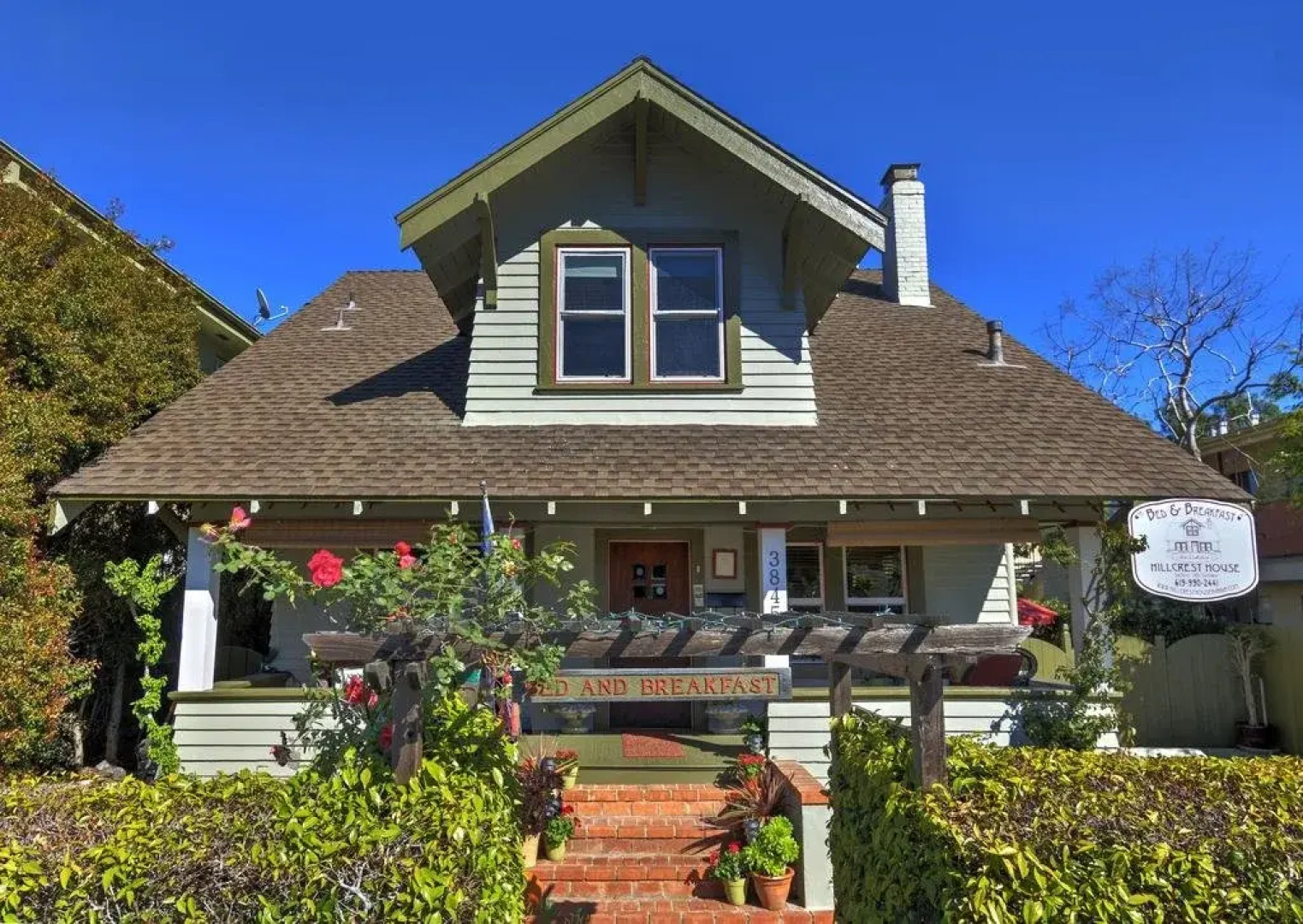 Hillcrest House Bed & Breakfast