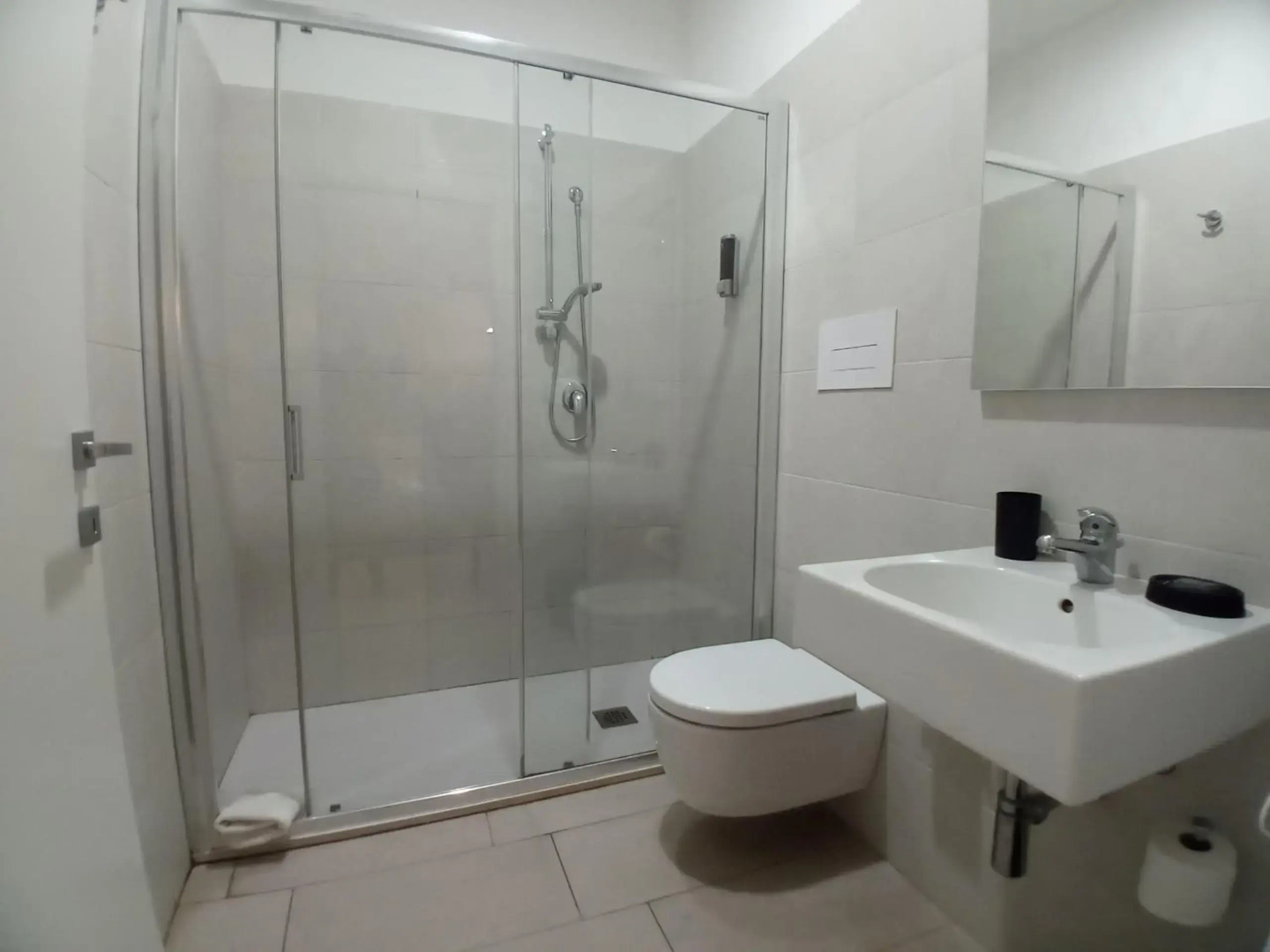 Central Gallery Rooms