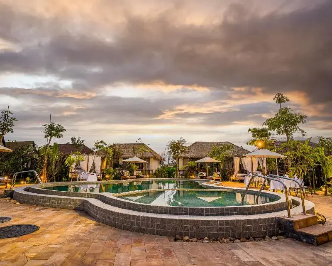 RiverTree Villa & Resort