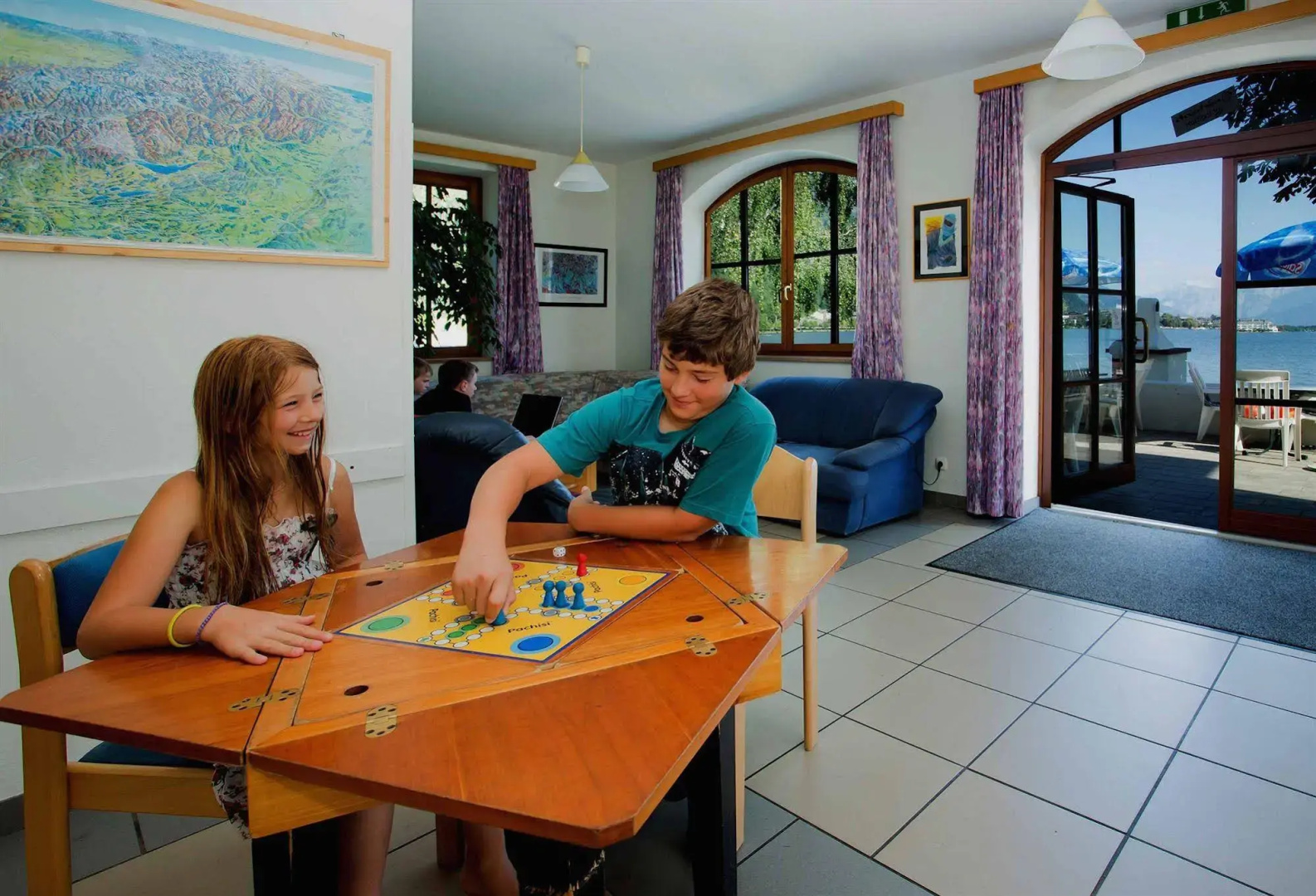 JUNGES HOTEL ZELL AM SEE - Hostel