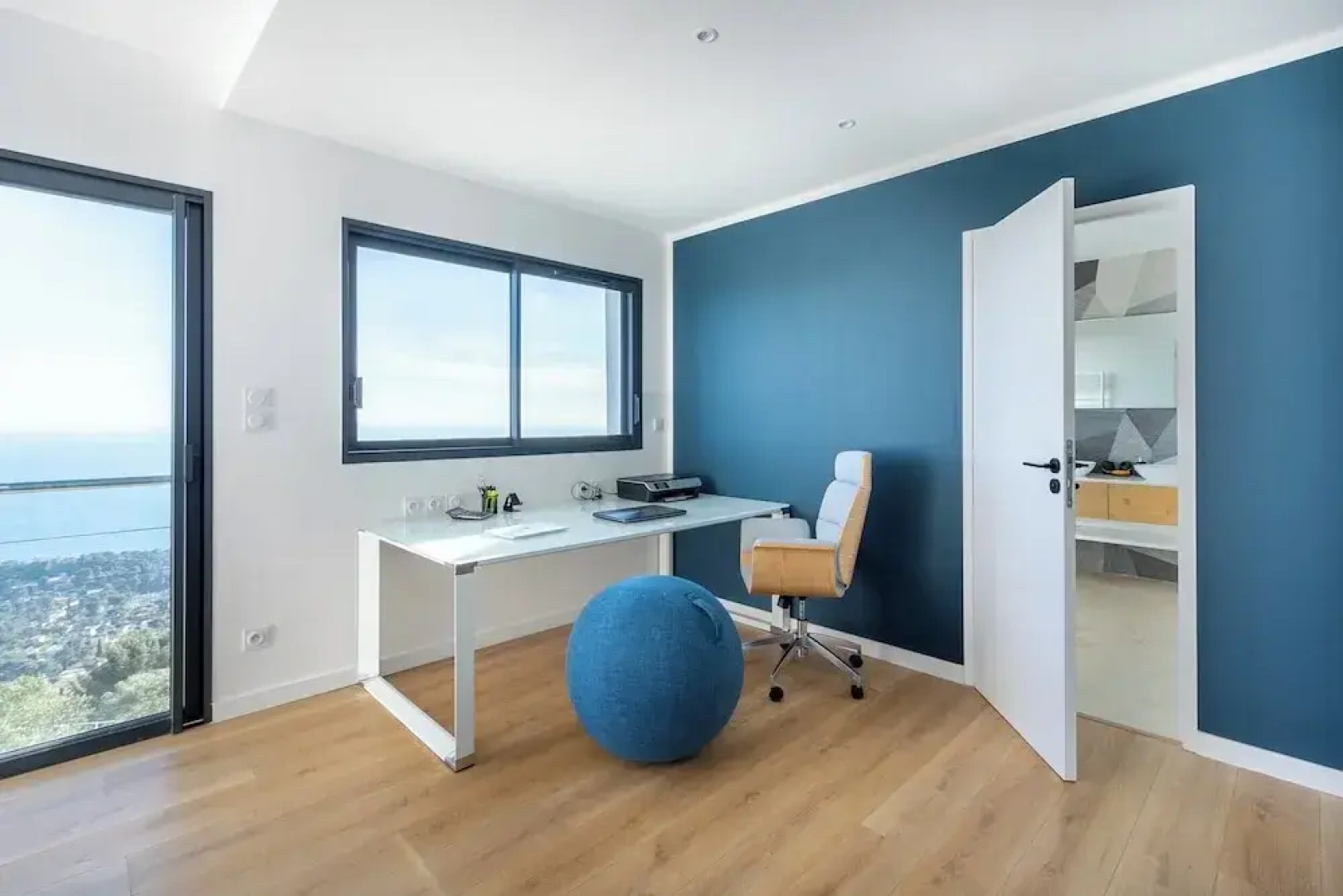 Villa Vue Mer La Californie – Face aux îles d’Or