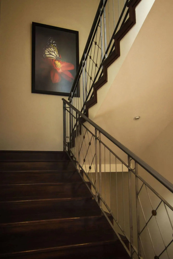 Parc Royale Suites Hotel