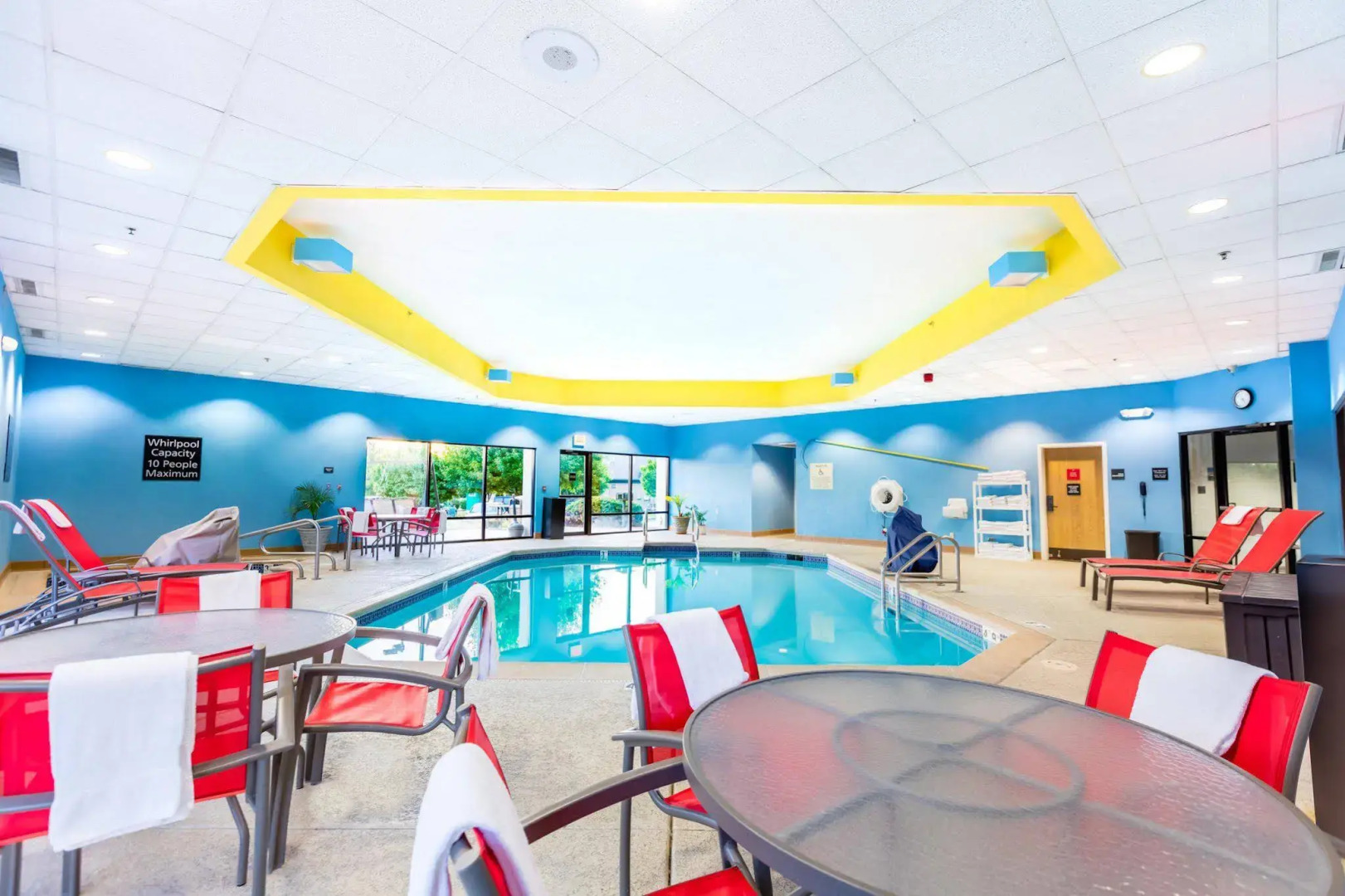 Hampton Inn St. Charles St. Peters