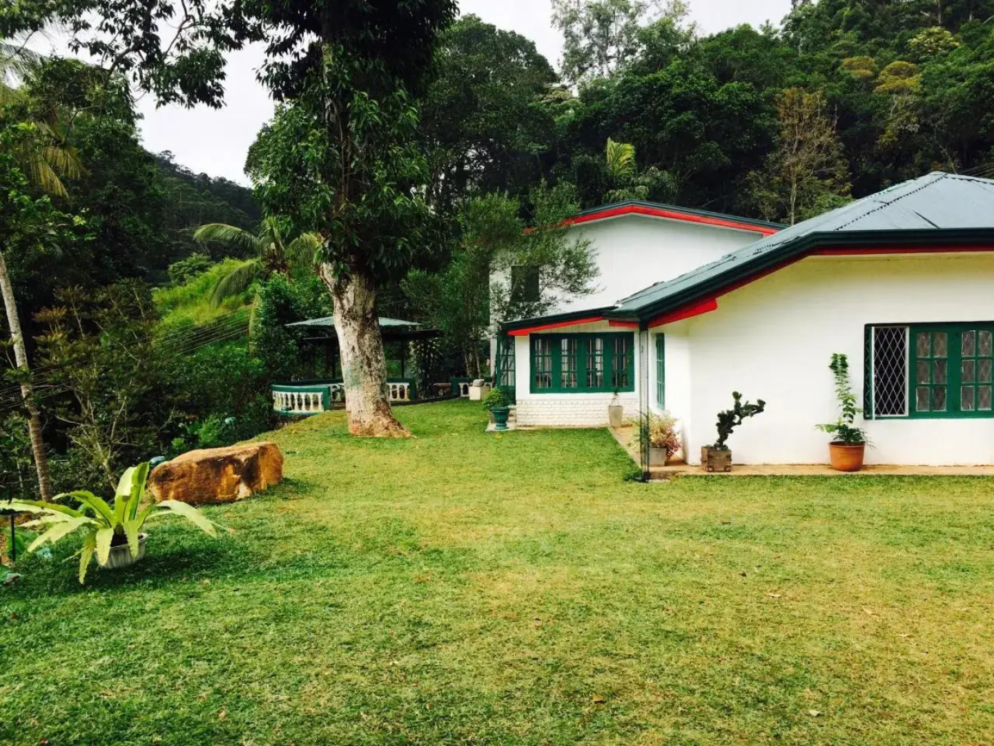 Ella Escapade Hostel By Nomadic