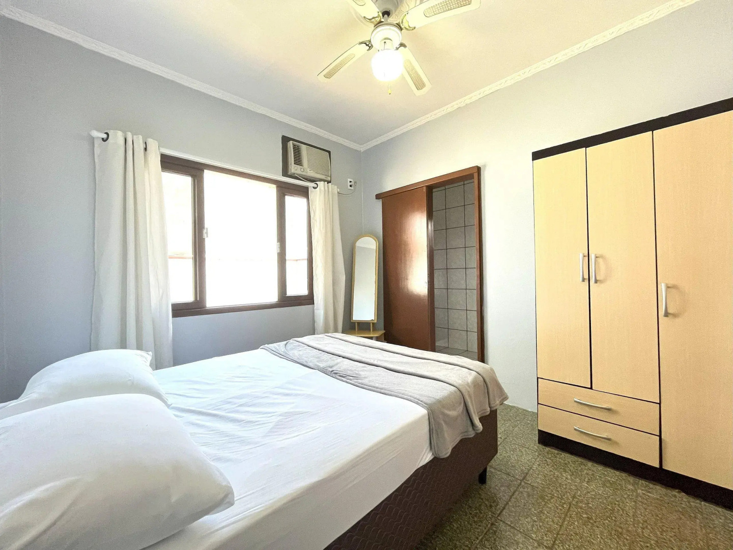 Itajuba - 50m do mar