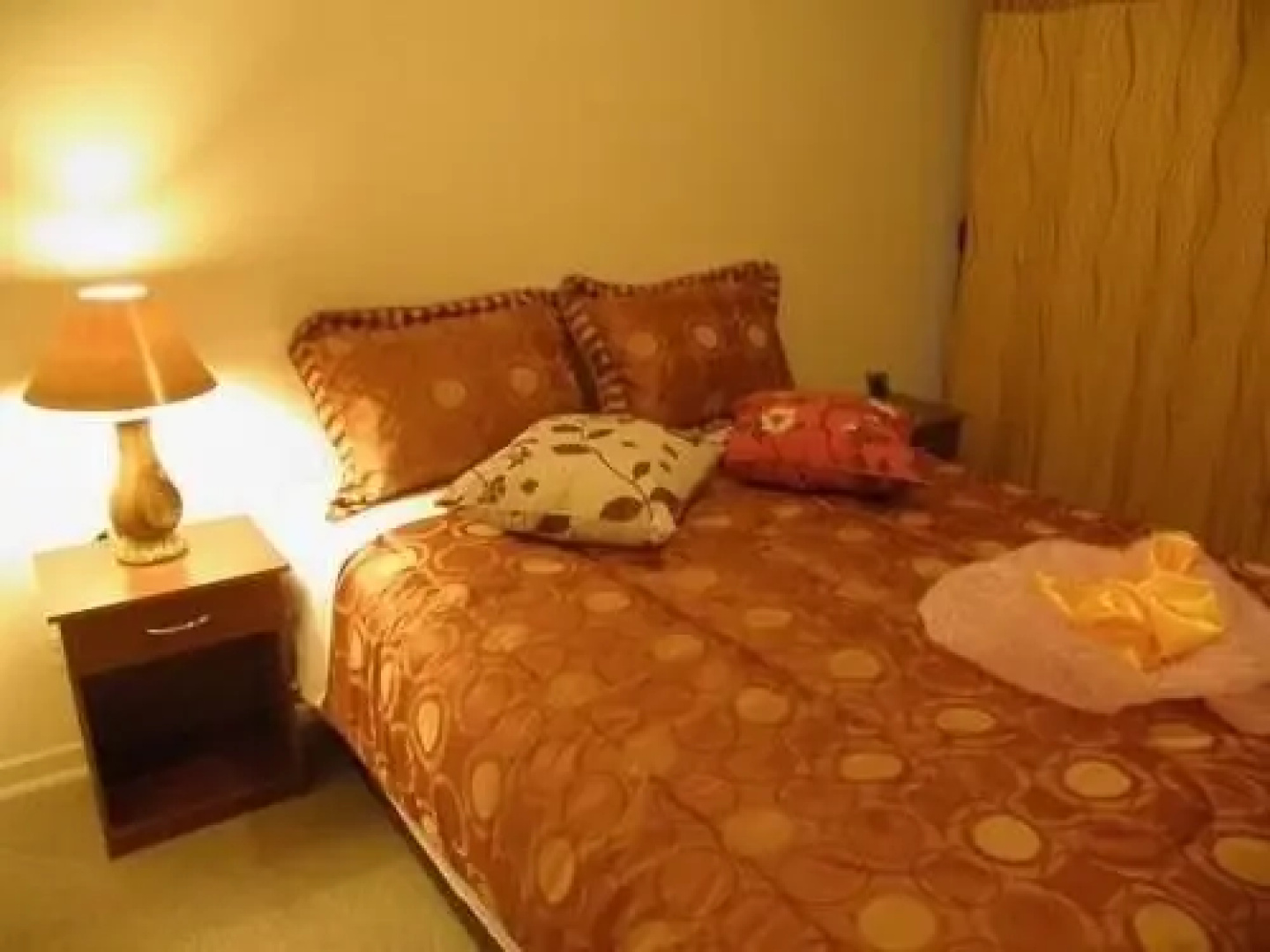 YQ Santiago Suites
