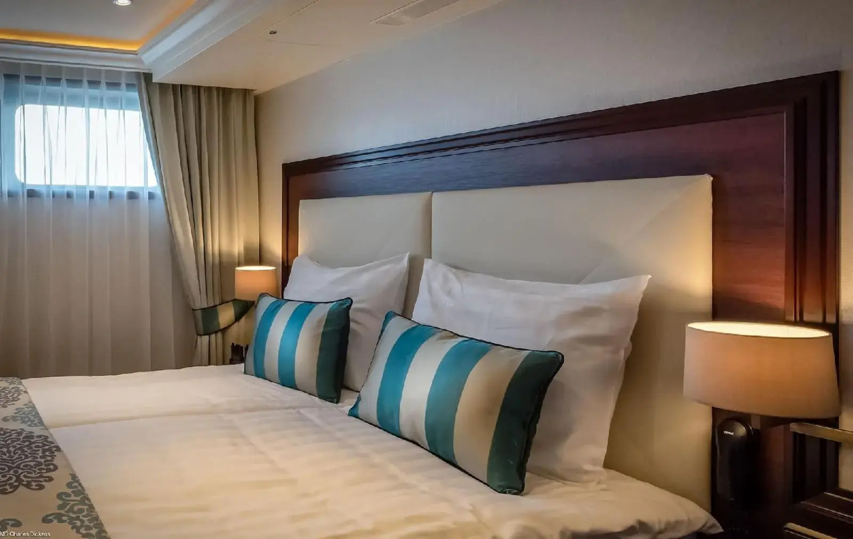 Select MS Charles Dickens - Neuss