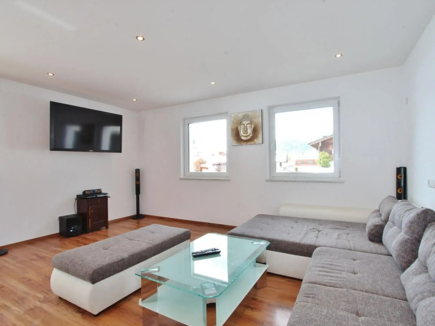 Spacious Villa With Garden in Hinterthiersee