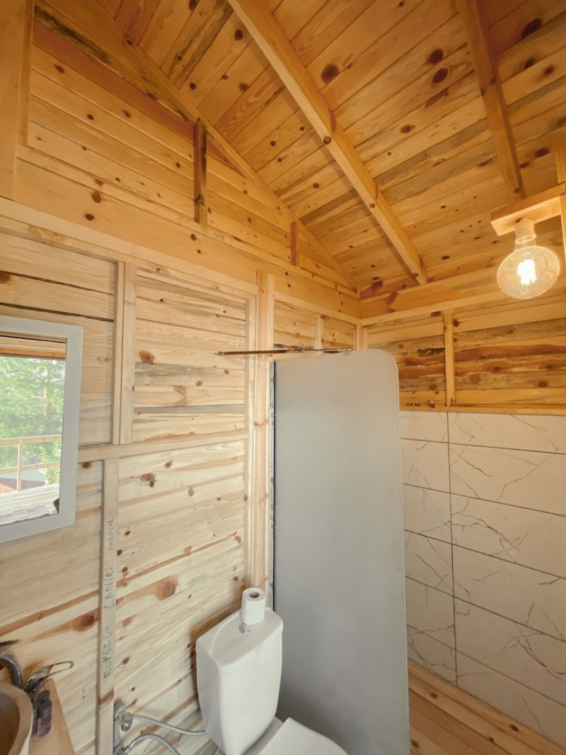 Shambala Lodge Hotel