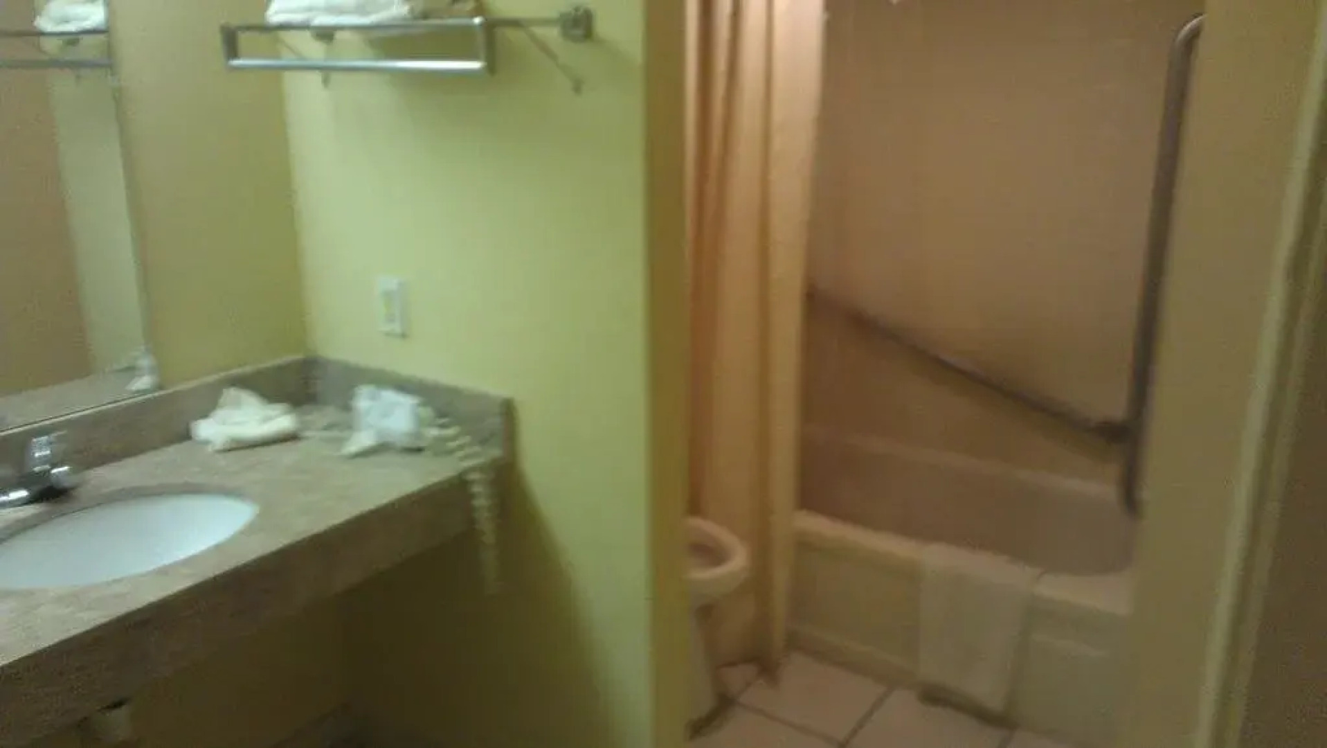 Economy Hotel Forest Park