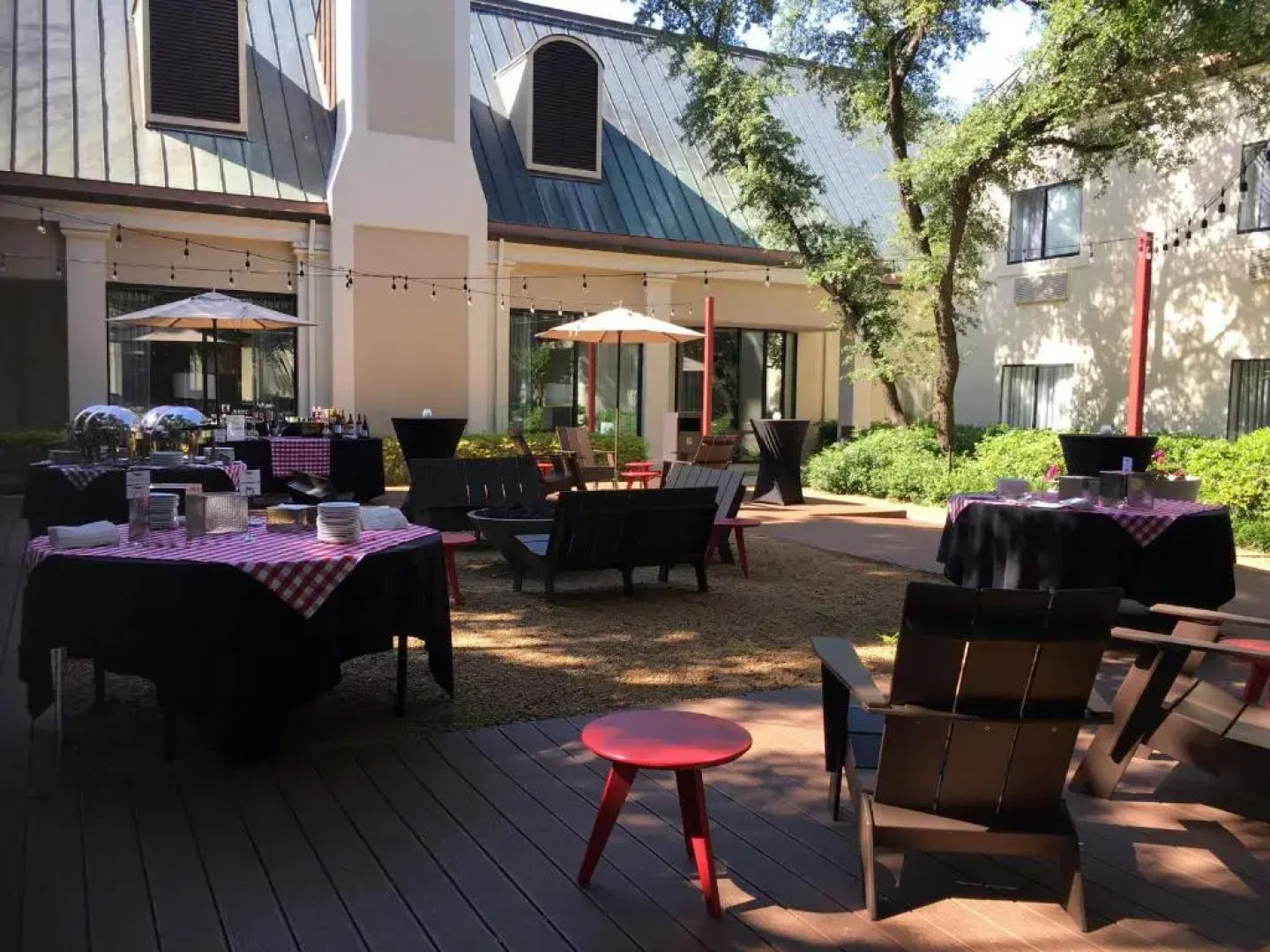 Holiday Inn Irving Las Colinas by IHG