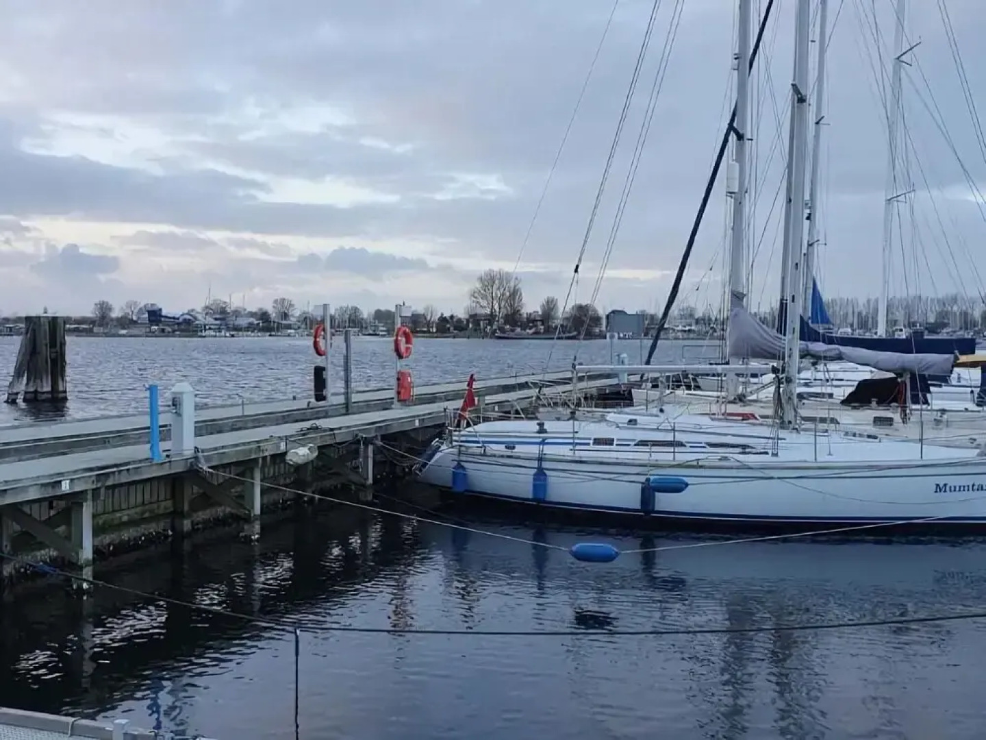 Waterfront Villa, Forest & Golf Club