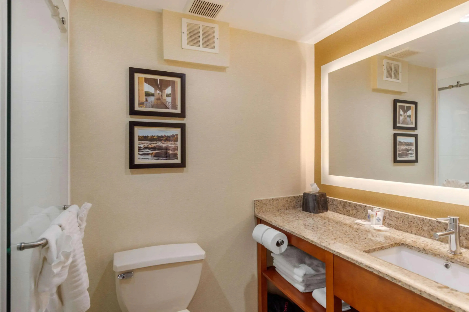 Comfort Suites South Park