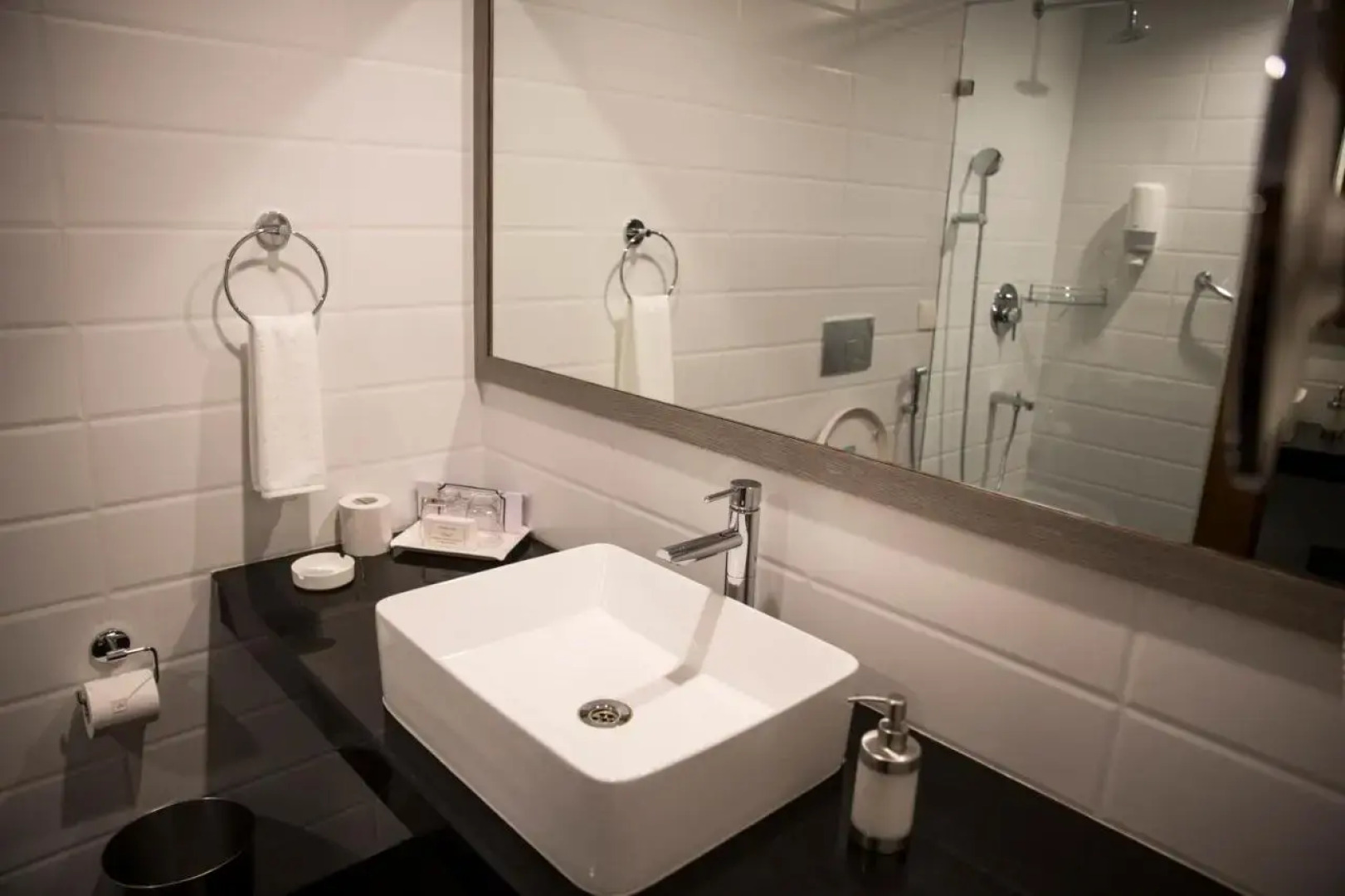 Peerless Hotel Kolkata