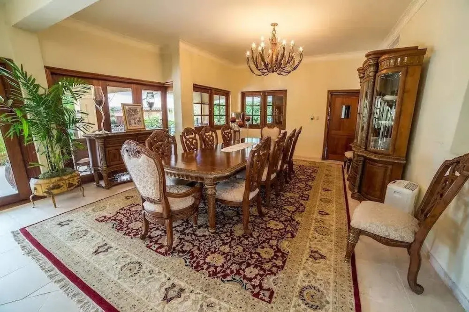 8BR 9BA Barranca Villa by ASVR