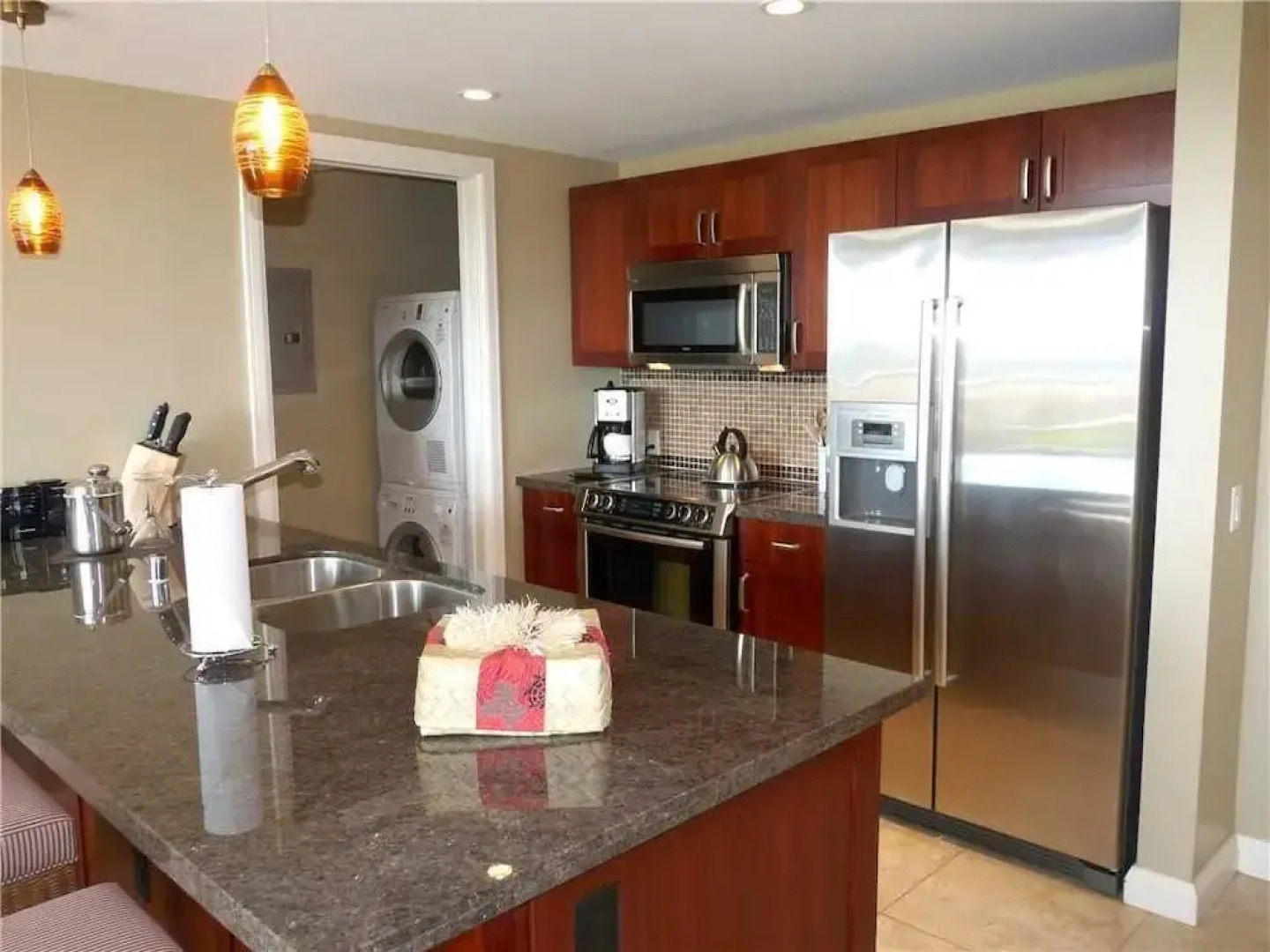 Honua Kai Hokulani 218 by RedAwning