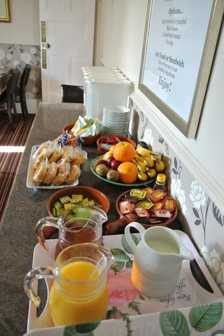 Fairlawns Guest House