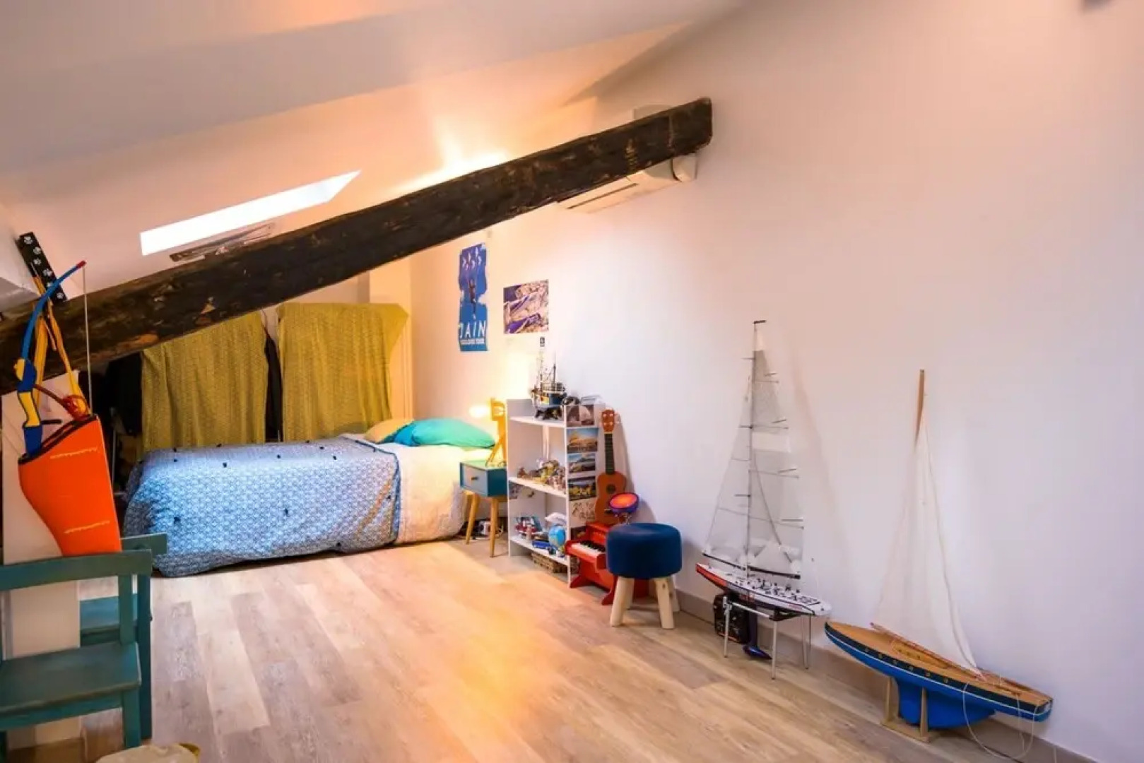 Nice house with garden to visit Paris