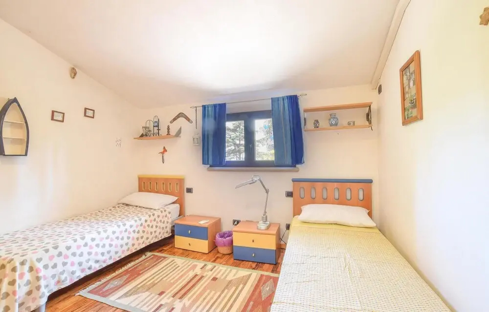 Stunning Home in Caprino Veronese With Wifi and 4 Bedrooms