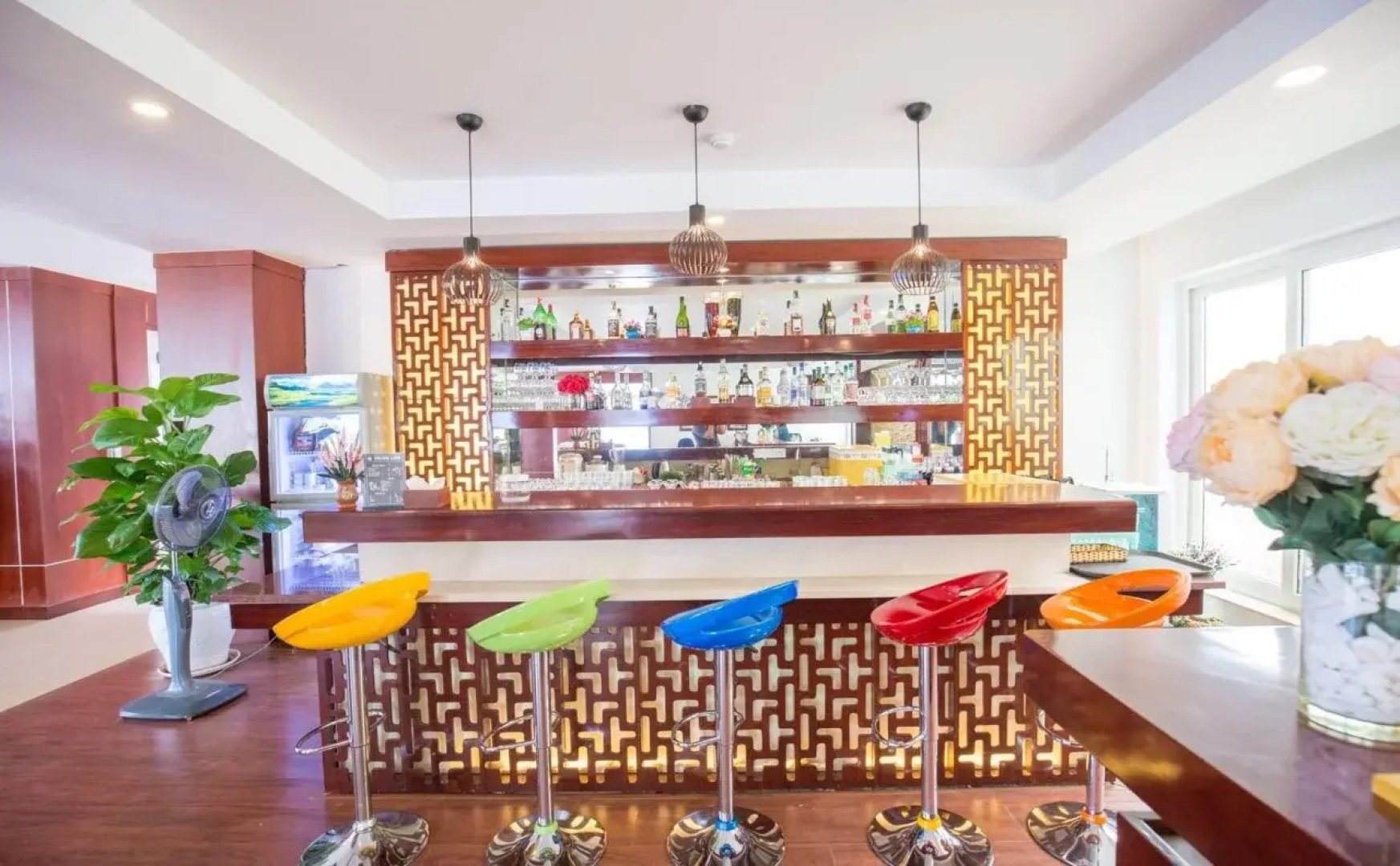 Valley Mountain Hotel