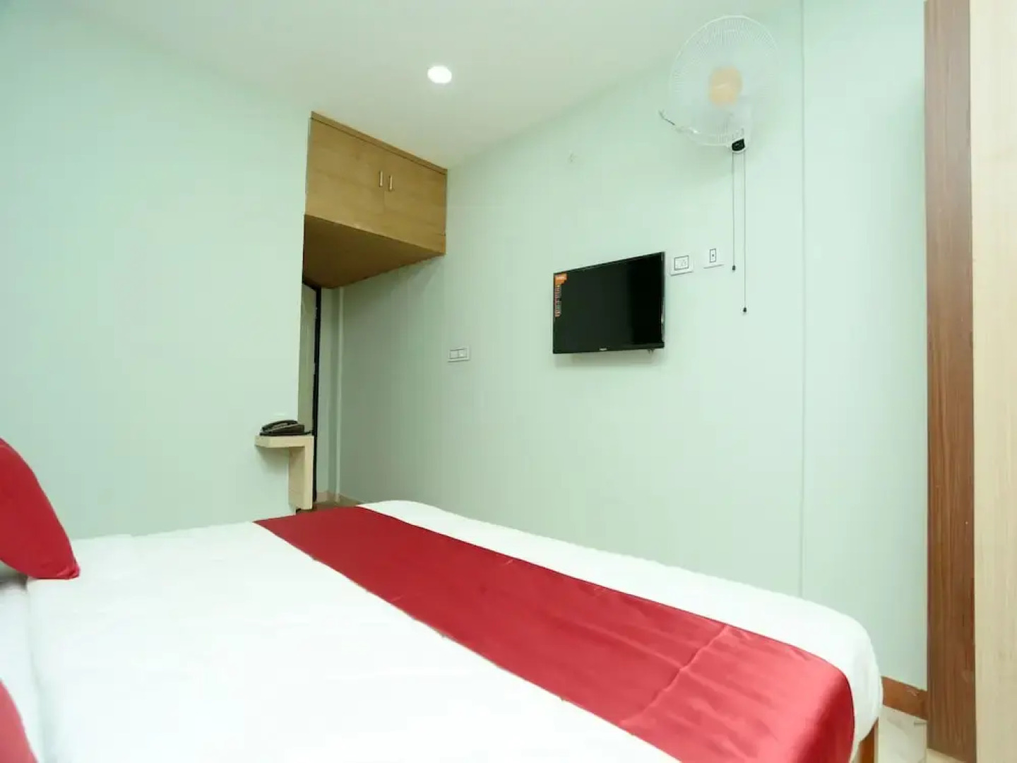 OYO 12851 Structural Homes