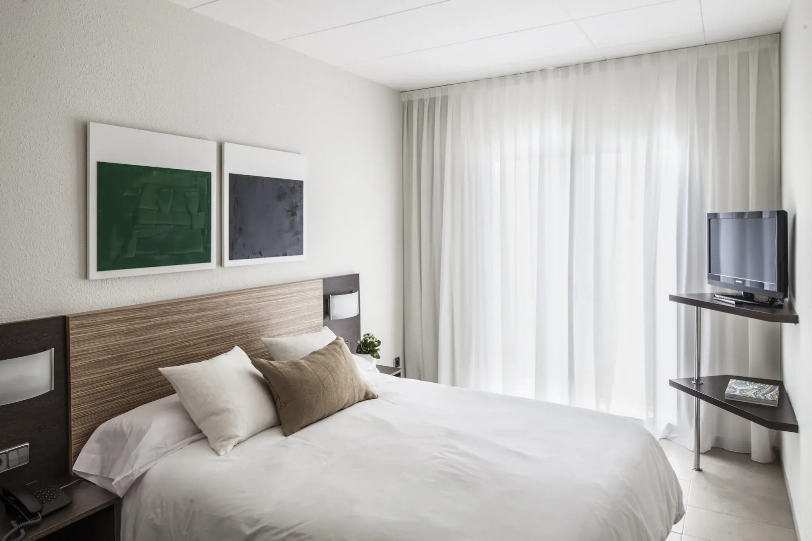 AQUA Hotel Bertran Park