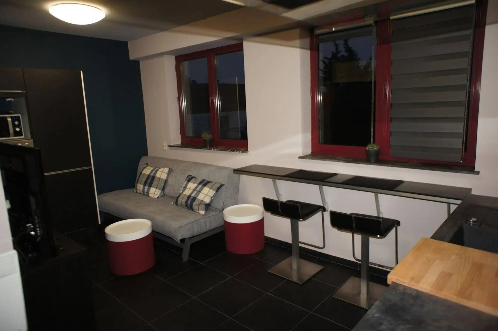 J and R Brussels City Apartment