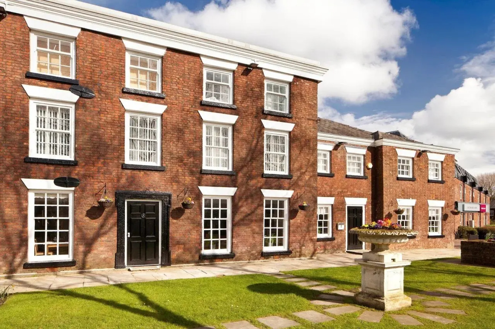 Mercure Bolton Georgian House Hotel