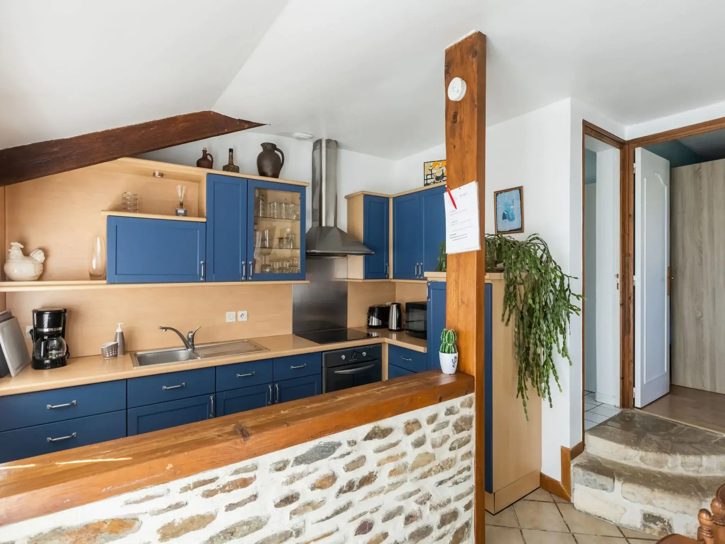 Blissful Holiday Home With Garden, Terrace and Barbecue