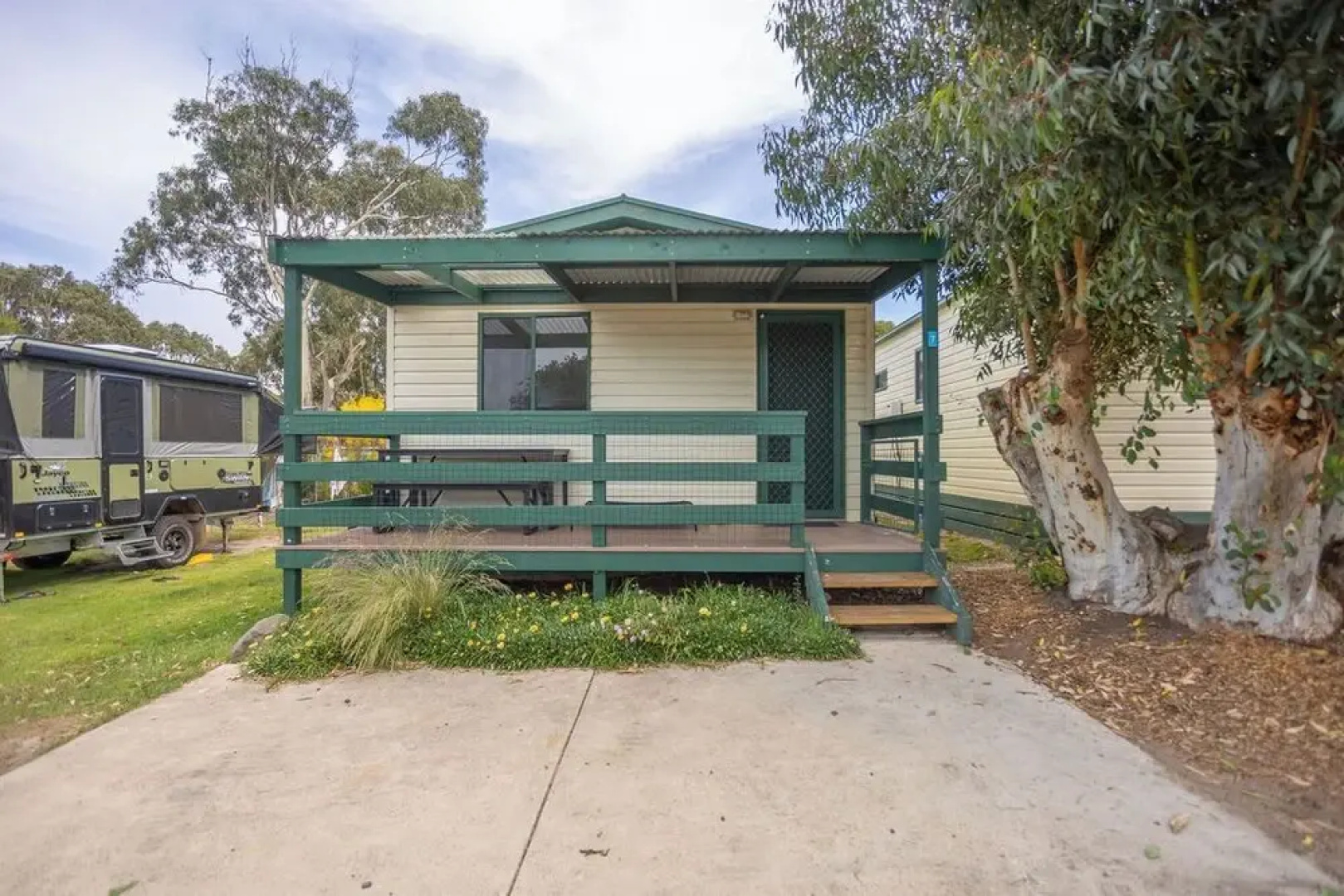 Pet Friendly Stays - BIG4 Aireys Inlet