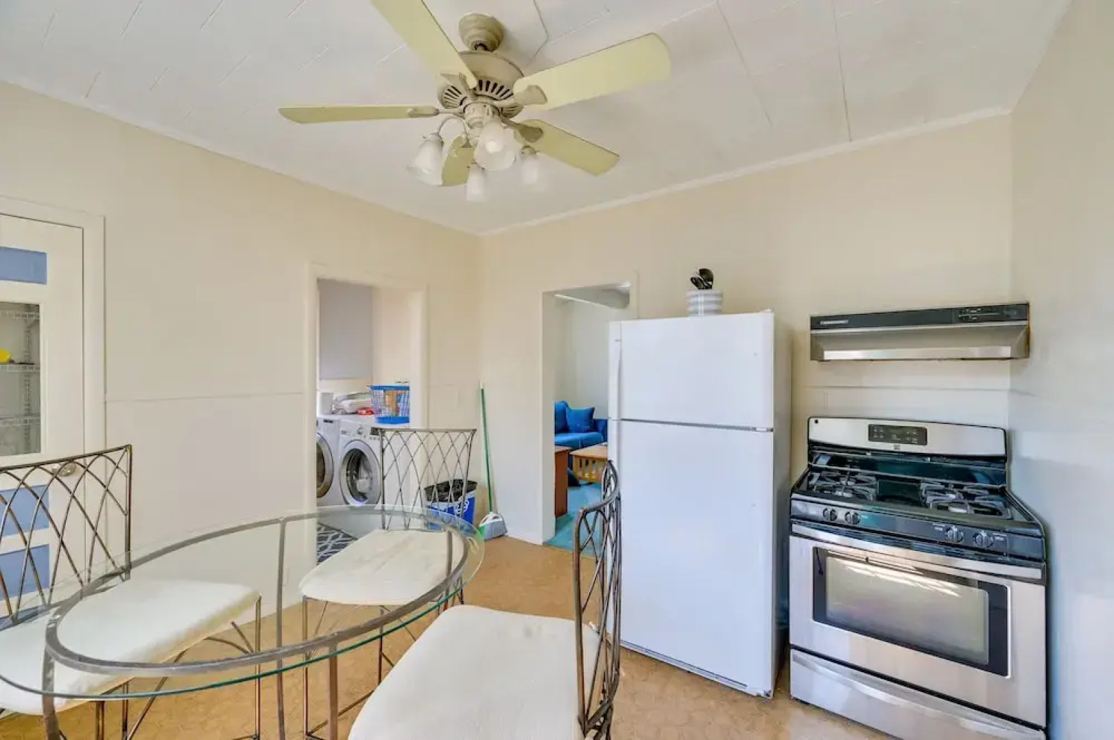 Boston Area Vacation Rental 3 Mi to Airport!