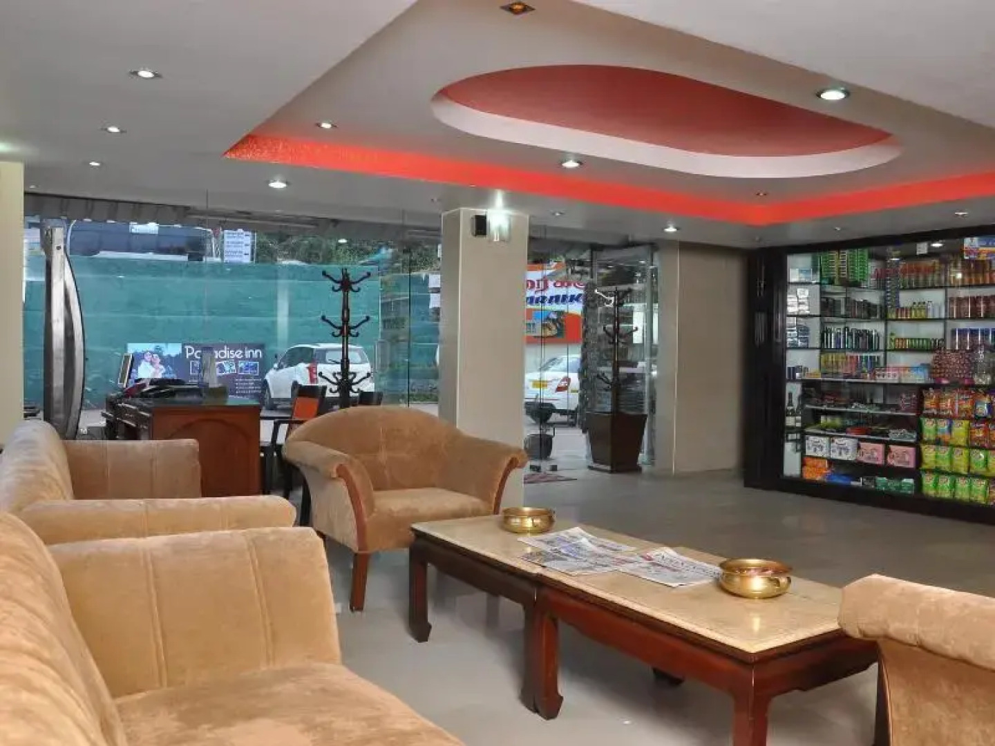 Hotel Grand Paradise Inn