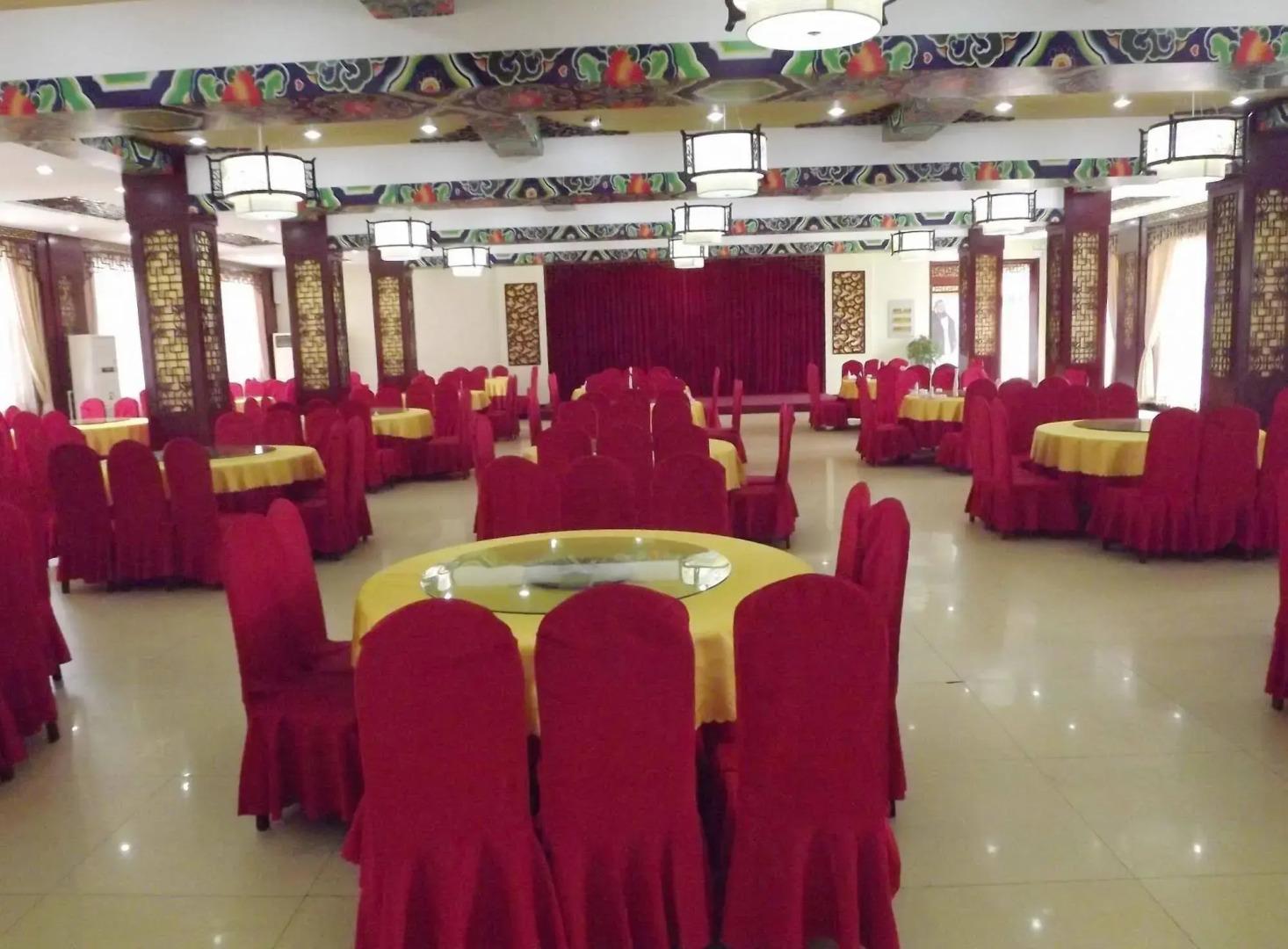 Guo Tie Hotel - Qufu