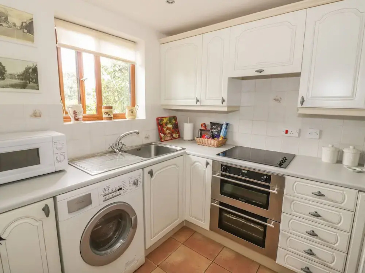 4 Manor Farm Cottages